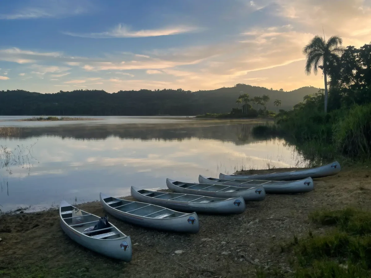 Canoas Lago Guajataca